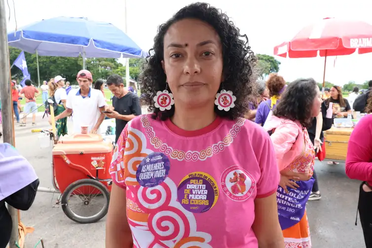 Brasília-DF- 08/03/2026 - Ato 08M em Brasília.  Raquel Braga Rodriguez, coordenadora do grupo Baque Mulher Brasília. Foto: Valter Campanato/ Agência Brasil.

