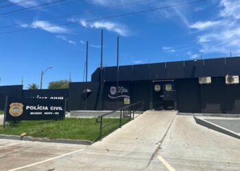 Polícia Civil realiza ação contra violência doméstica e apreende arma de fogo em Mundo Novo