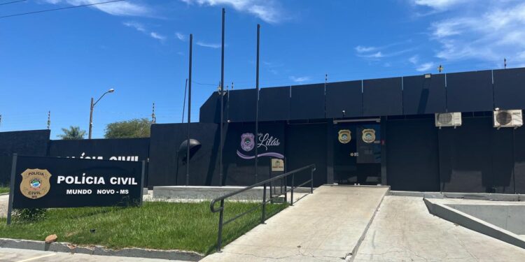 Polícia Civil realiza ação contra violência doméstica e apreende arma de fogo em Mundo Novo