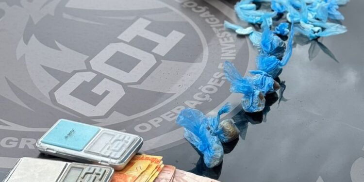 Polícia Civil desativa ponto de tráfico e apreende drogas em Campo Grande