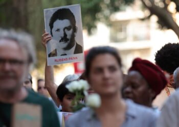 Caminhada do Silêncio em São Paulo denuncia violência de estado