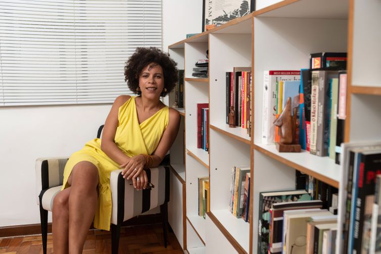 06/09/2023,  Entrevista com Ynaê Lopes dos Santos, historiadora e professora da Universidade Federal Fluminense (UFF). Foto: Ricardo Borges/ Divulgação