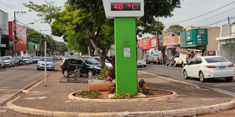 Calor intenso e baixa umidade marcam o clima desta quinta-feira em MS