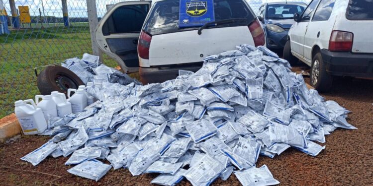 Polícia intercepta carga de agrotóxicos ilegais na MS-164