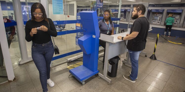 Abono PIS/Pasep começa a ser pago nesta segunda-feira