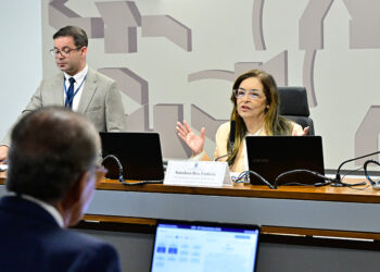 CAS aprova projeto que restringe alimentos ultraprocessados em hospitais