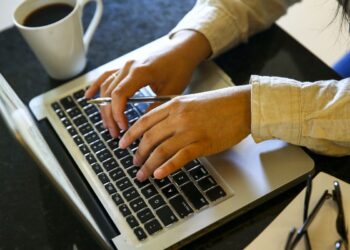 Classe C é a que mais se dedica ao empreendedorismo, diz estudo