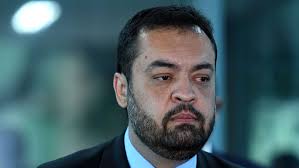 Justiça Eleitoral confirma inelegibilidade de Cláudio Castro até 2030