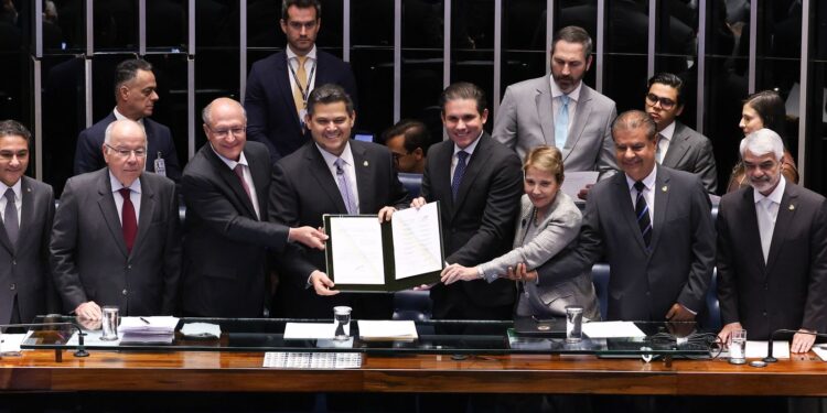 Congresso Nacional promulga acordo entre Mercosul e União Europeia