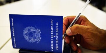 Desemprego fica em 5,8% e atinge 6,2 milhões no país