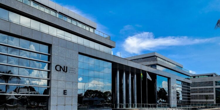 Em 20 anos, CNJ puniu 126 magistrados com aposentadoria compulsória