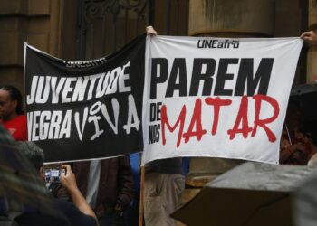 Entidades cobram medidas contra mortes de jovens pela polícia de SP