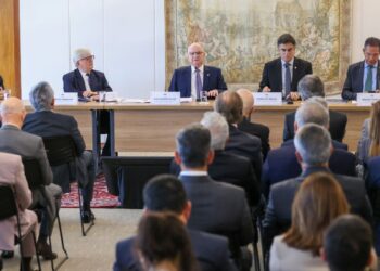 Fachin defende distanciamento de interesses no Judiciário