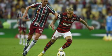 Fluminense e Flamengo decidem Campeonato Carioca neste domingo