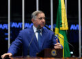 Em discurso, à tribuna, senador Izalci Lucas (PL-DF).