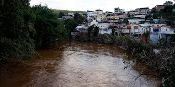 Mais de 1.200 cidades estão em alerta por causa de chuvas