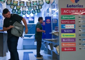 Mega-Sena acumula e prêmio principal vai para R$ 50 milhões