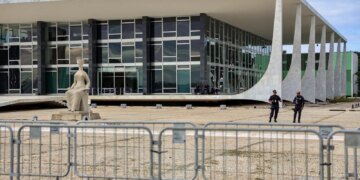 Moraes determina prisão de kids pretos condenados na trama golpista