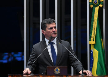 Em discurso, à tribuna, senador Sergio Moro (União-PR).