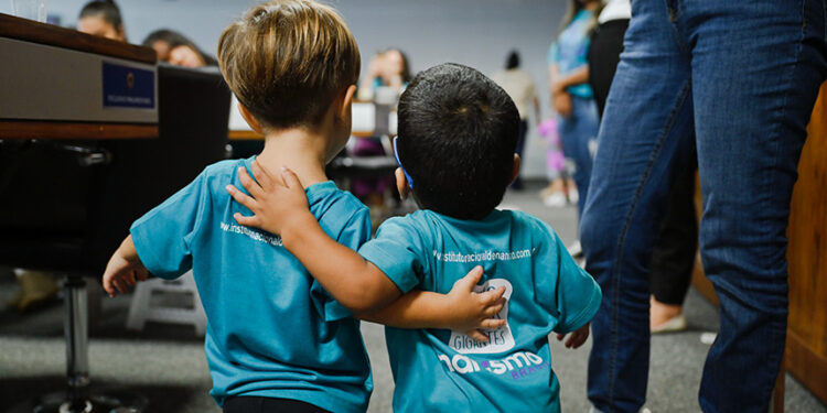 Nanismo: audiência discute inclusão de medicamento para acondroplasia no SUS