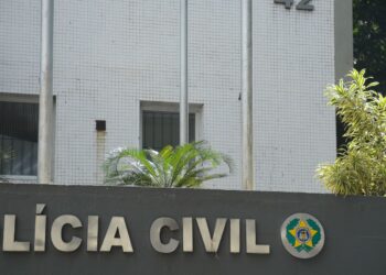  Operação da PF mira fraudes bancárias do Comando Vermelho
