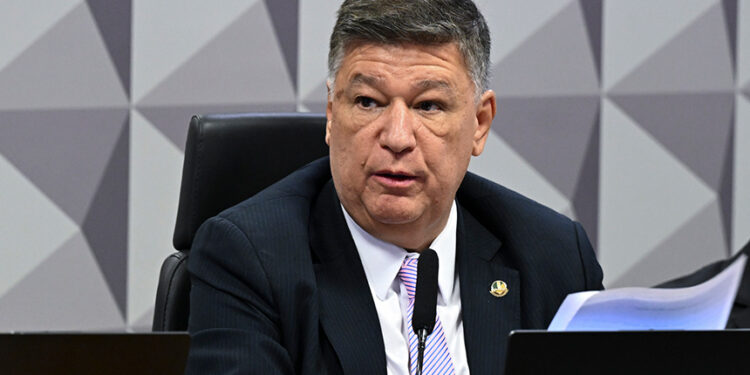 Para Viana, decisão de Dino sobre quebra de sigilos é 'precedente preocupante'