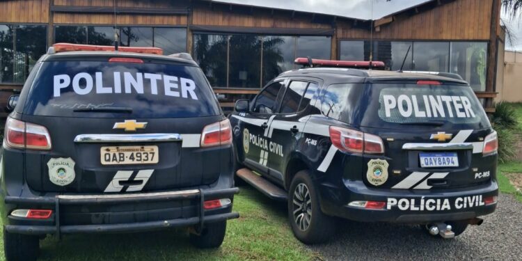 Polícia Civil cumpre mandado de prisão de mulher acusada de homicídio tentado e lesão corporal grave, em Campo Grande