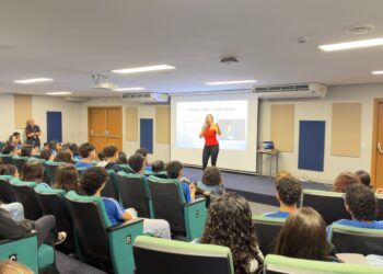 Polícia Civil palestra sobre Cyberbullying e Inteligência Artificial, em escola de Campo Grande