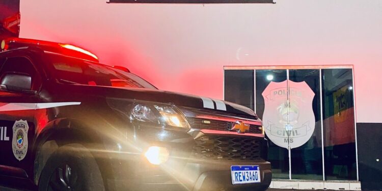 Polícia Civil prende homem em flagrante por posse irregular de arma de fogo em Aquidauana