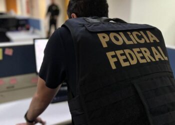 Polícia Federal combate envio de migrantes ilegais de MG para os EUA