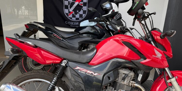 Polícia Militar apreende armas e recupera motocicletas roubadas após intervenção em Coxim