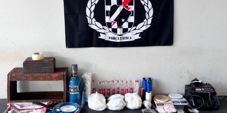 Polícia Militar em Três Lagoas apreende entorpecentes e realiza a prisão autores de tráfico de drogas