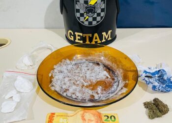 Polícia Militar em Três Lagoas realiza prisão de mulher por tráfico de drogas