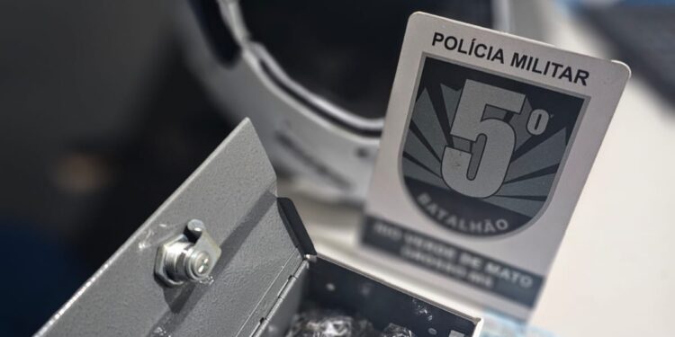 Polícia Militar prende homem por tráfico e apreende drogas em Rio Verde