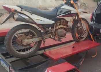 Polícia Militar recupera motocicleta furtada em Coxim