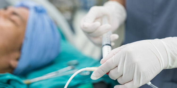 Projeto exige que SUS ofereça medicamento para hipertermia maligna