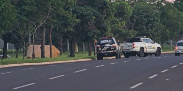 Perseguição por ciúmes termina em atropelamento e ataque a faca em Campo Grande