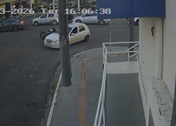 Motoentregador sofre grave acidente no Jardim Bela Vista