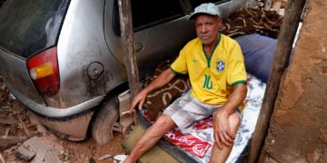 Um mês após chuvas, moradores de Juiz de Fora ainda precisam de ajuda