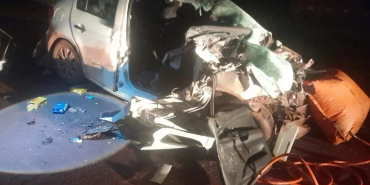 Colisão fatal na BR-262 deixa três mortos e mobiliza equipes de resgate