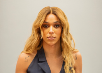 Erika Hilton repudia agressão a mulher trans marcada com suástica em MS