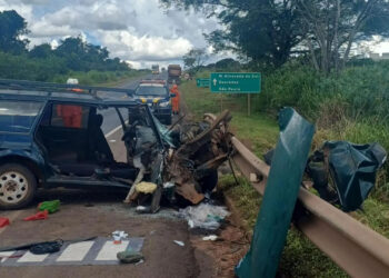 Falha em capô causa grave acidente na BR-163