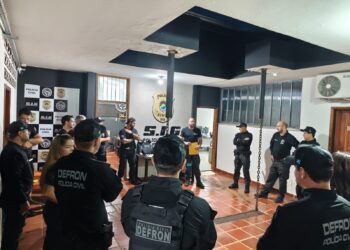 Polícia Civil cumpre mandados de busca e apreensão em MS, SP e SC durante operação conjunta que investiga organização criminosa