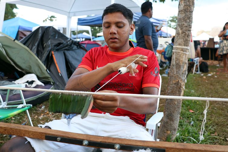 Brasília (DF), 10/04/2026 - O indígena, Aaloa Fulni-o, no Acampamento Terra Livre - ATL 2026. Foto: Valter Campanato/Agência Brasil
