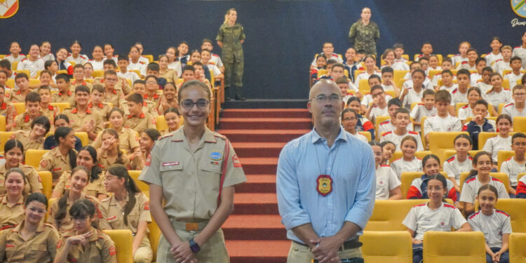 Polícia Civil palestra sobre Bullying e Cyberbullying em colégio de Campo Grande