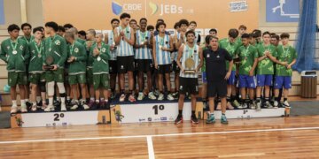 "Meninos do Terrão", projeto viabilizado por Oscar, vence campeonato