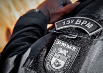 Polícia Militar, através do 13º BPM, prende dois autores e apreende armas de fogo em operação contra o crime organizado na região