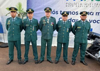 Policiais Militares de Coxim são agraciados com a Medalha Tiradentes