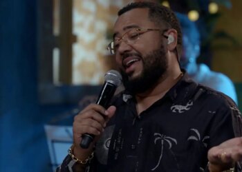 Samba da Gamboa recebe o cantor e compositor Dudu Nobre neste domingo