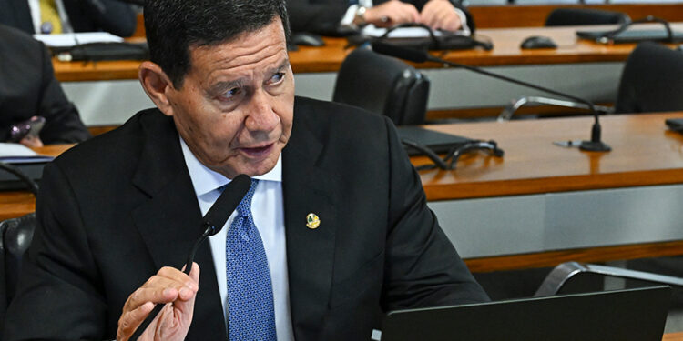 Avança projeto que prevê combate ao desperdício de alimentos